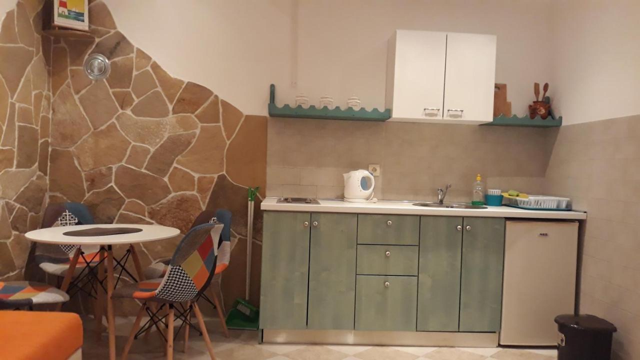 בודווה Mirta Apartments Family Farm מראה חיצוני תמונה