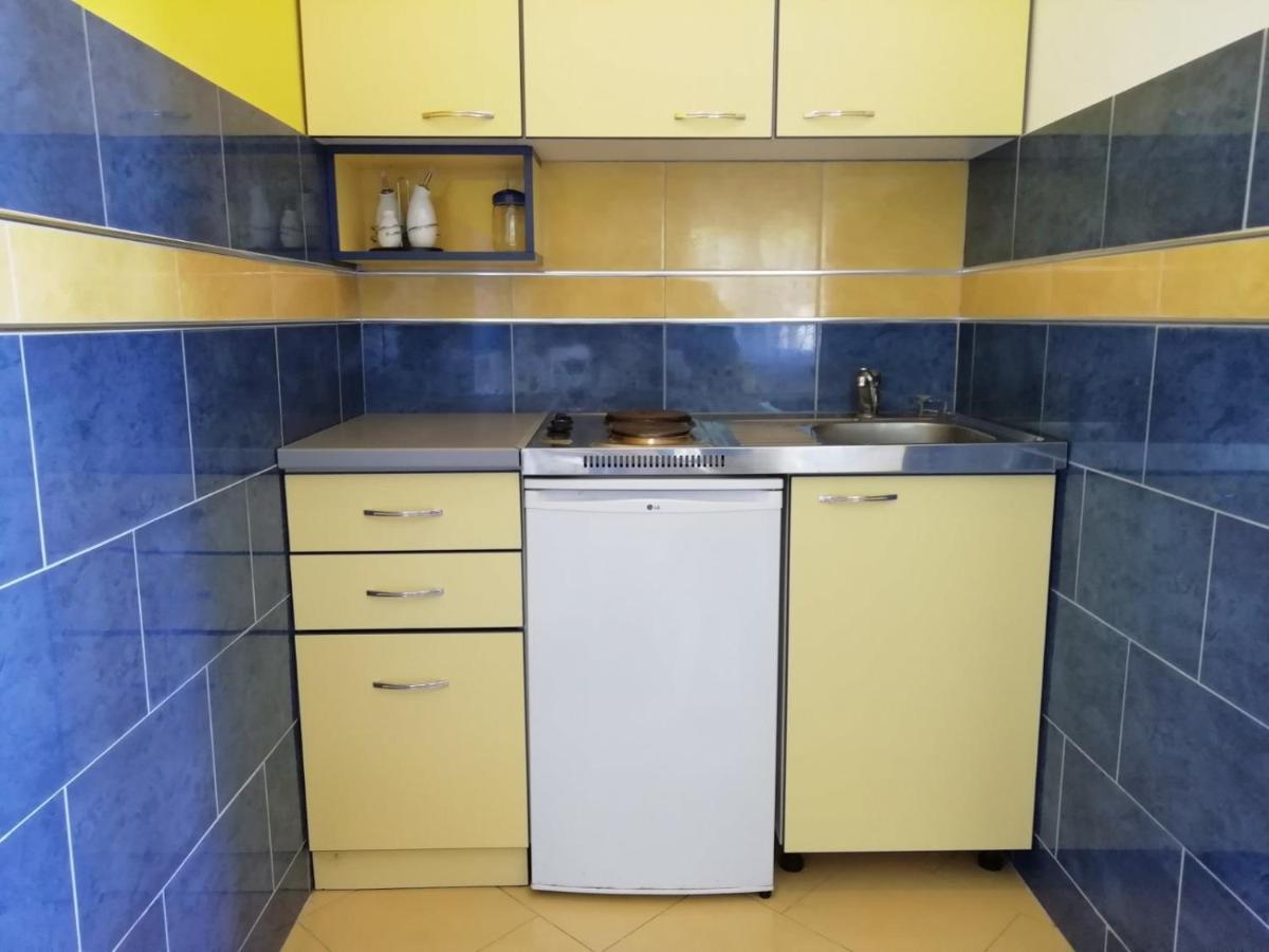 בודווה Mirta Apartments Family Farm מראה חיצוני תמונה