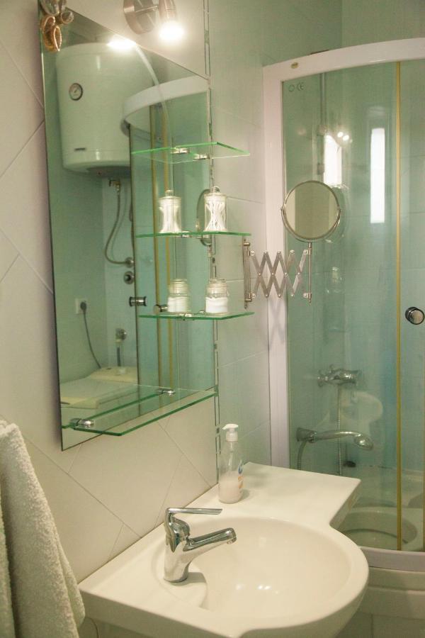 בודווה Mirta Apartments Family Farm מראה חיצוני תמונה